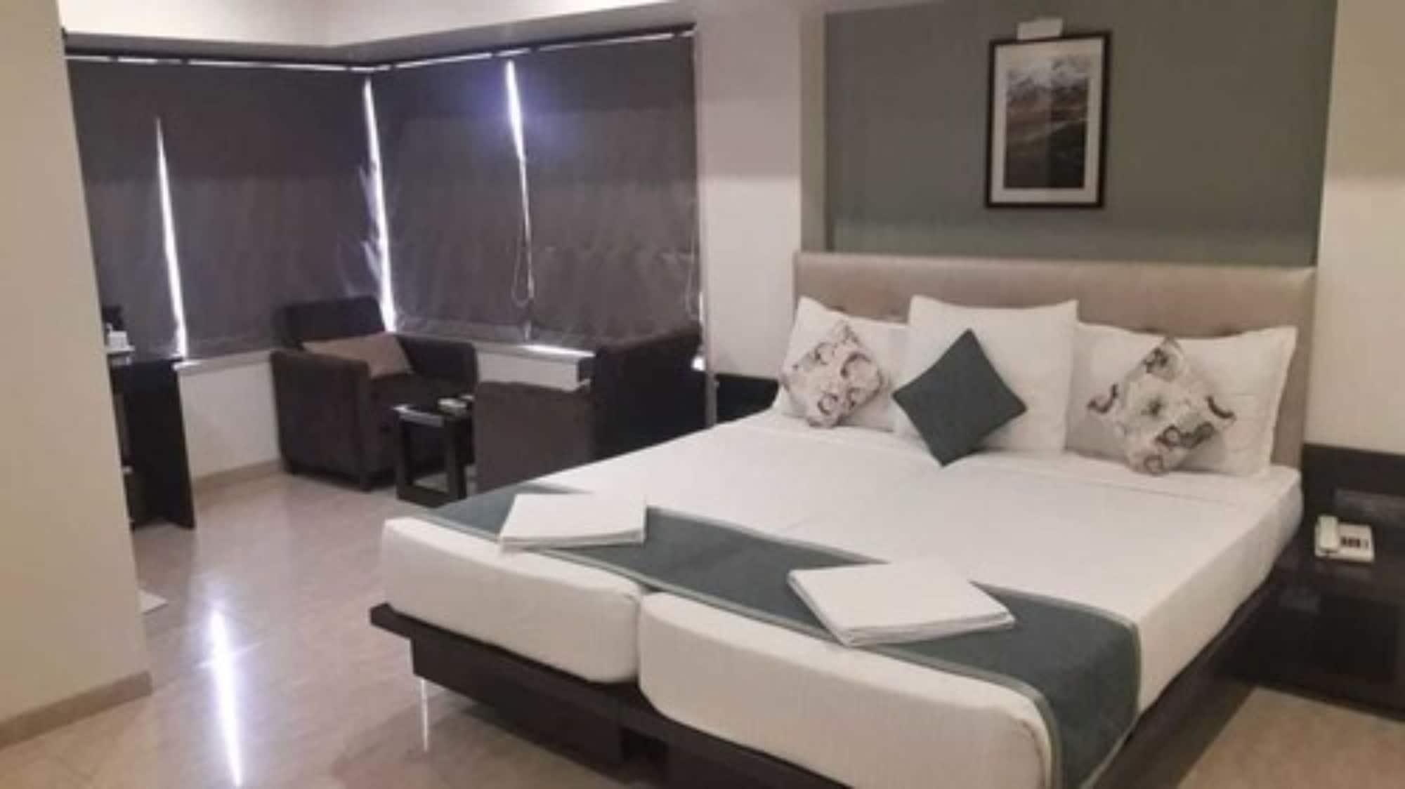 Hotel Le Grande - Mumbai International Airport Экстерьер фото