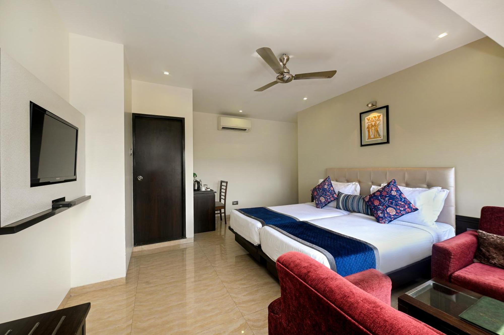 Hotel Le Grande - Mumbai International Airport Экстерьер фото