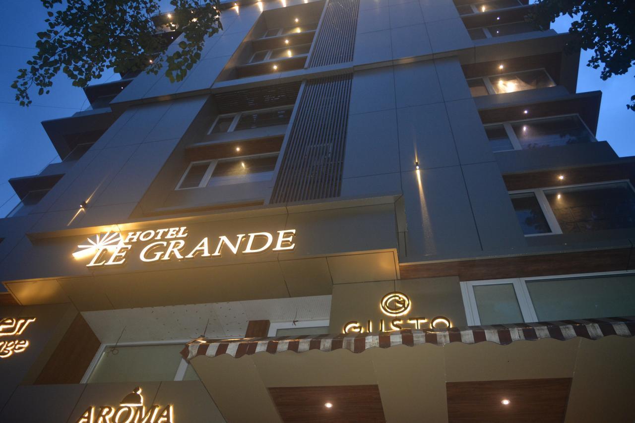 Hotel Le Grande - Mumbai International Airport Экстерьер фото